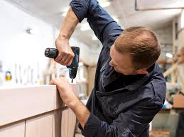 Como Montar Guarda-Roupa em São Gonçalo: 5 Passos e Dicas montador roberto lima